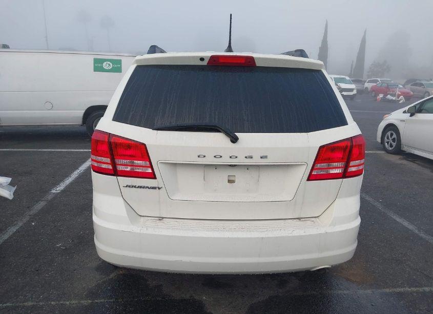 Photo 16 of 2018 Dodge Journey SE (VIN 3C4PDCAB6JT383967)