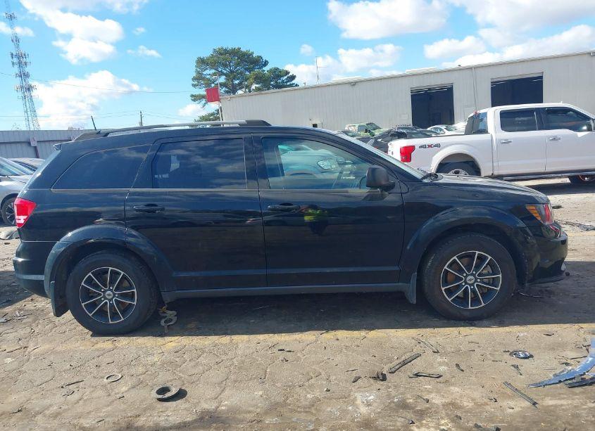 Photo 13 of 2018 Dodge Journey SE (VIN 3C4PDCAB6JT429345)