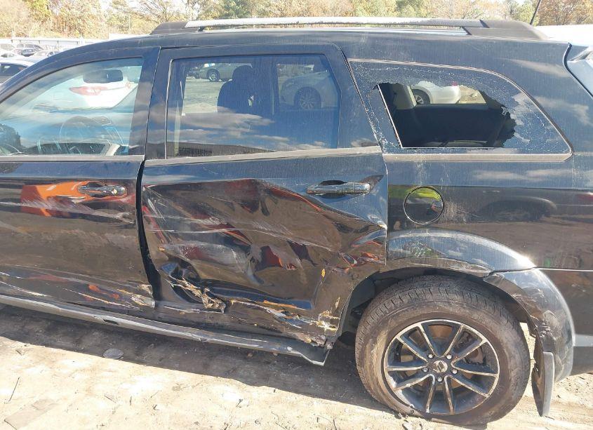 Photo 6 of 2018 Dodge Journey SE (VIN 3C4PDCAB6JT429345)