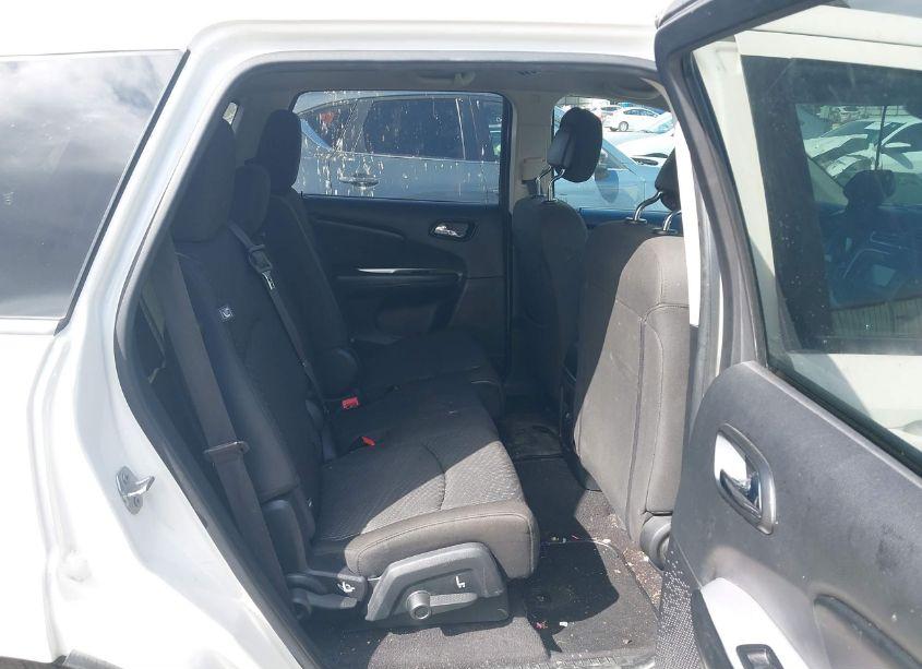 Photo 8 of 2018 Dodge Journey SE (VIN 3C4PDCAB6JT445190)