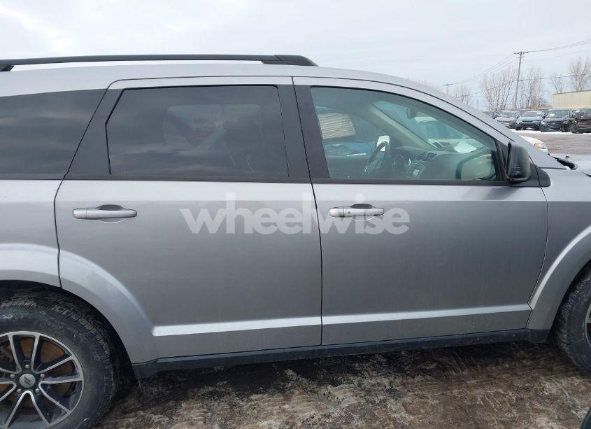 Photo 13 of 2018 Dodge Journey SE (VIN 3C4PDCAB6JT448607)