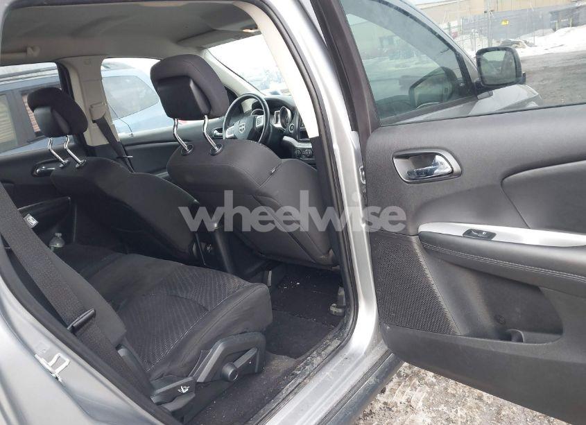 Photo 8 of 2018 Dodge Journey SE (VIN 3C4PDCAB6JT448607)