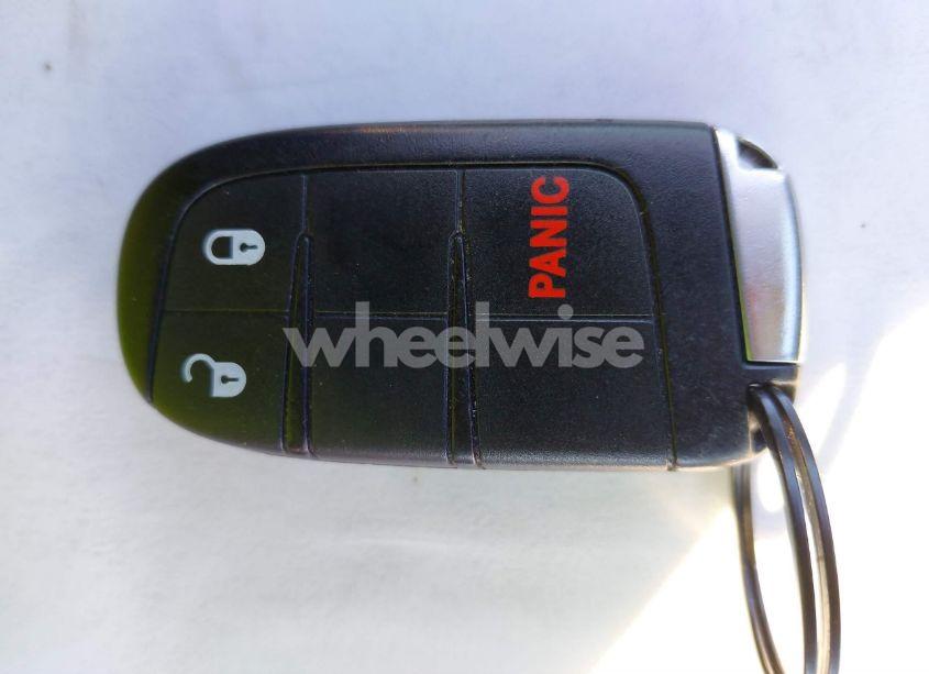 Photo 11 of 2018 Dodge Journey SE (VIN 3C4PDCAB6JT474561)