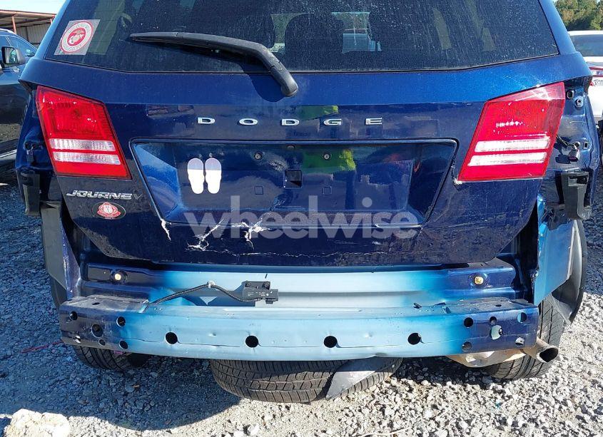 Photo 6 of 2018 Dodge Journey SE (VIN 3C4PDCAB6JT474561)