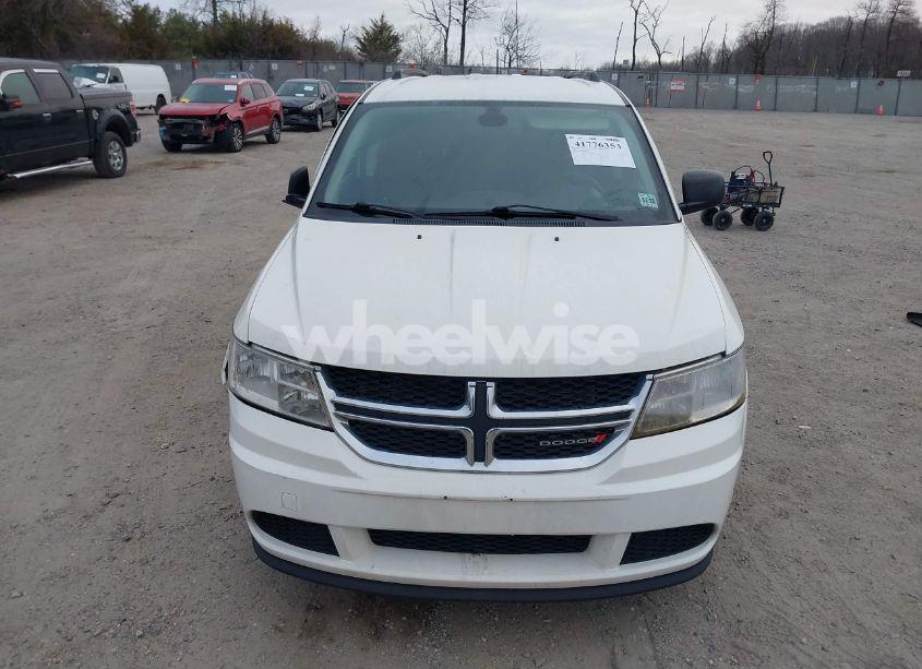 Photo 12 of 2018 Dodge Journey SE (VIN 3C4PDCAB6JT491005)