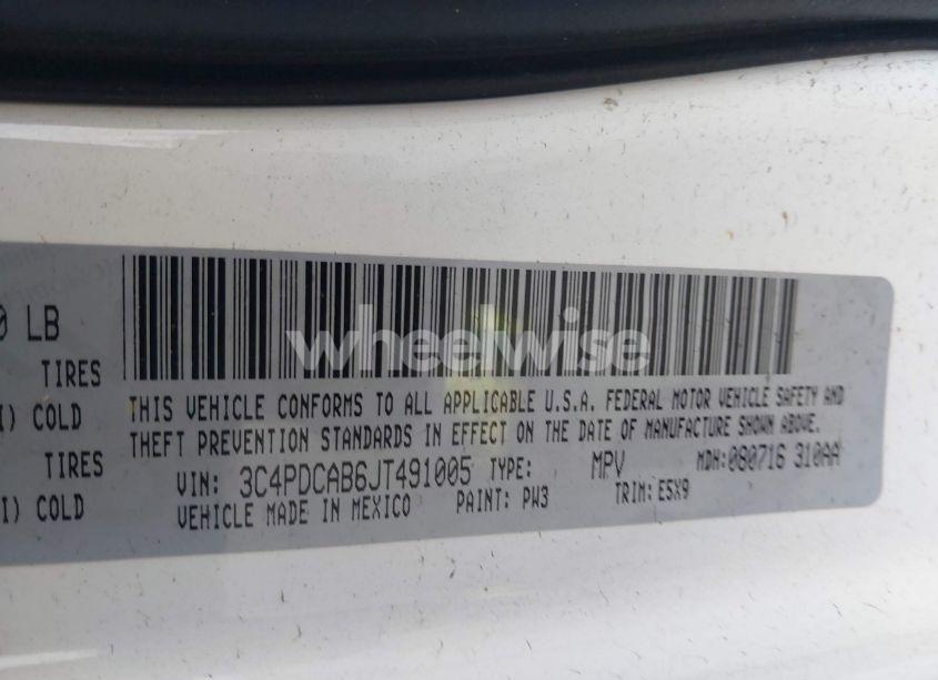 Photo 9 of 2018 Dodge Journey SE (VIN 3C4PDCAB6JT491005)