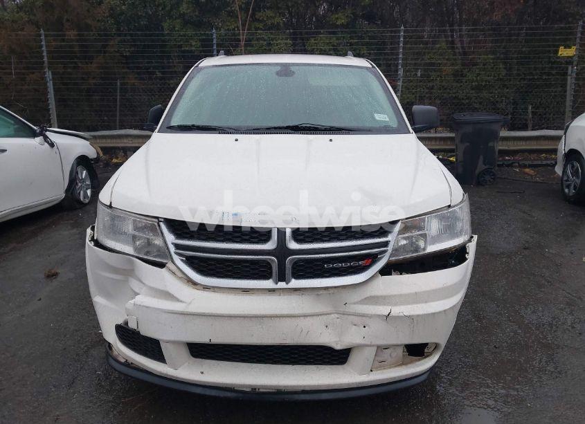 Photo 6 of 2018 Dodge Journey SE (VIN 3C4PDCAB6JT519417)
