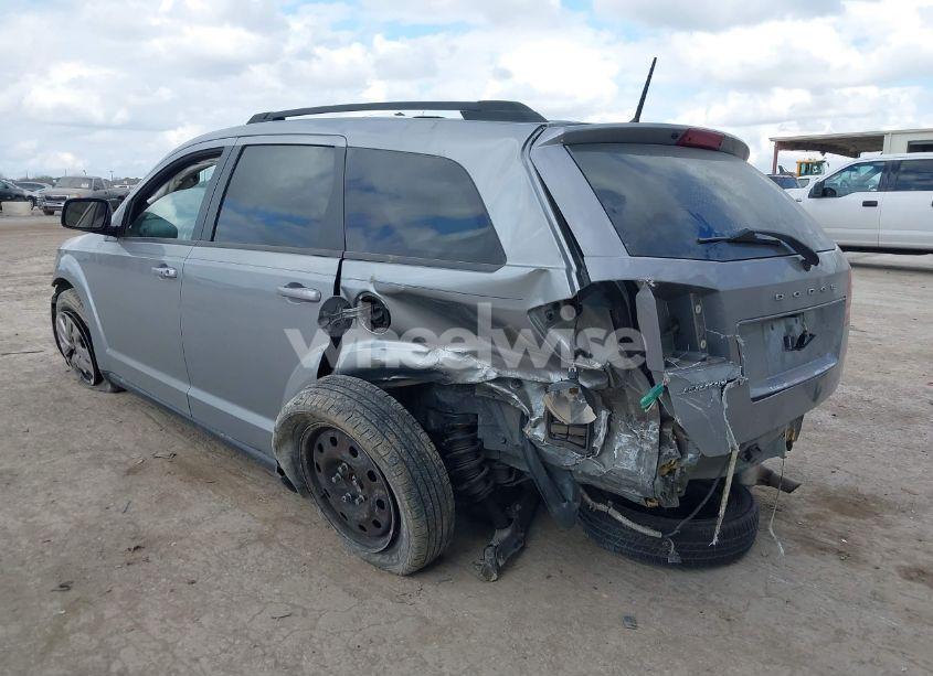 Photo 3 of 2018 Dodge Journey SE (VIN 3C4PDCAB6JT519613)