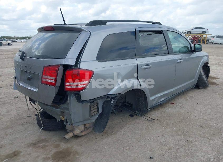 Photo 4 of 2018 Dodge Journey SE (VIN 3C4PDCAB6JT519613)