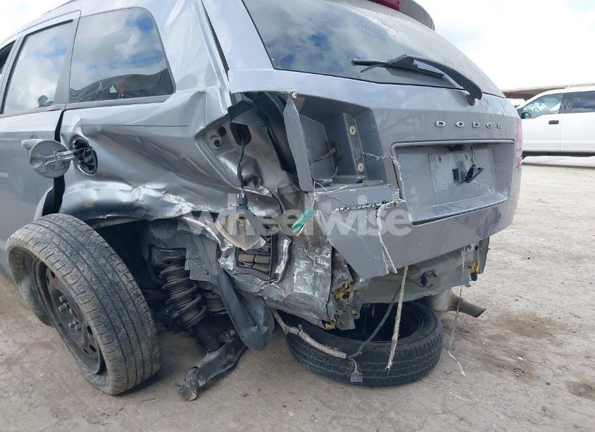 Photo 6 of 2018 Dodge Journey SE (VIN 3C4PDCAB6JT519613)