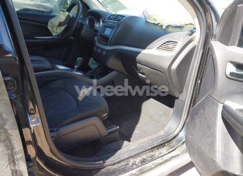 Photo 5 of 2020 Dodge Journey SE VALUE (VIN 3C4PDCAB6LT253710)