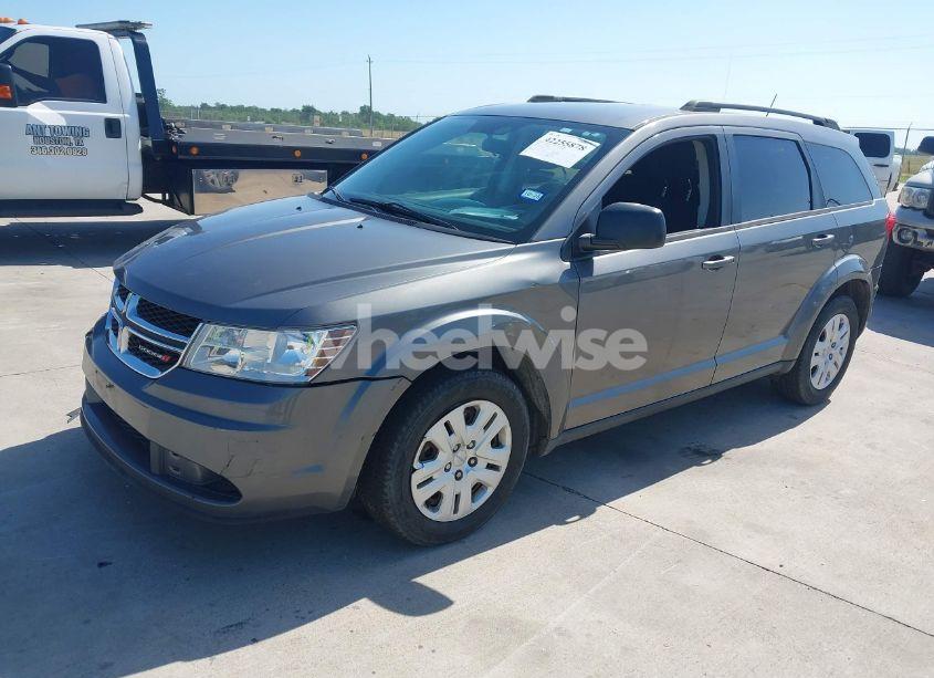 Photo 2 of 2013 Dodge Journey SE (VIN 3C4PDCAB7DT695235)