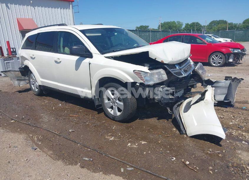 2014 Dodge Journey SE (VIN 3C4PDCAB7ET152629) main photo