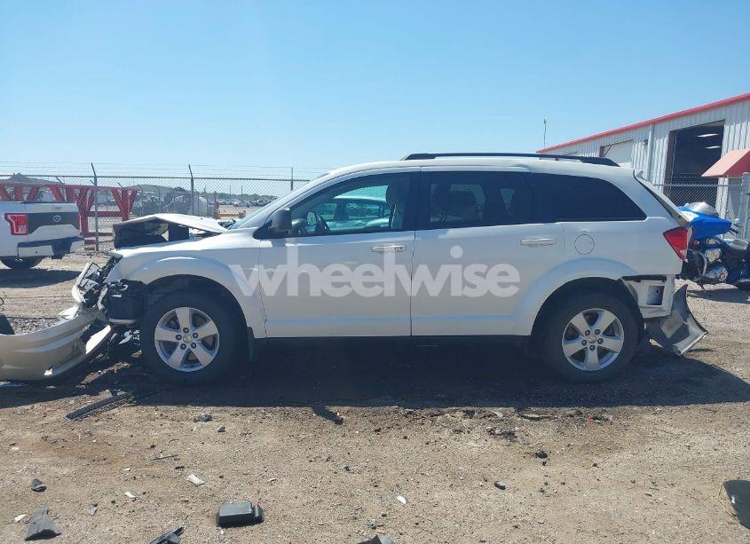 Photo 14 of 2014 Dodge Journey SE (VIN 3C4PDCAB7ET152629)