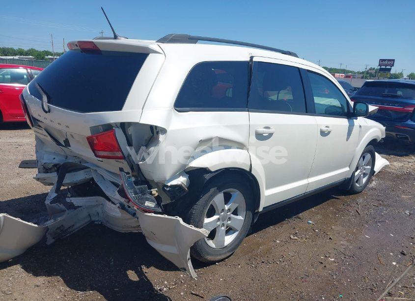 Photo 4 of 2014 Dodge Journey SE (VIN 3C4PDCAB7ET152629)