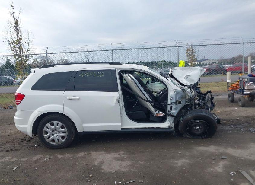 Photo 12 of 2016 Dodge Journey SE (VIN 3C4PDCAB7GT223394)