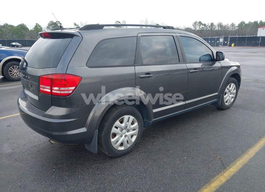 Photo 4 of 2016 Dodge Journey SE (VIN 3C4PDCAB7GT250031)