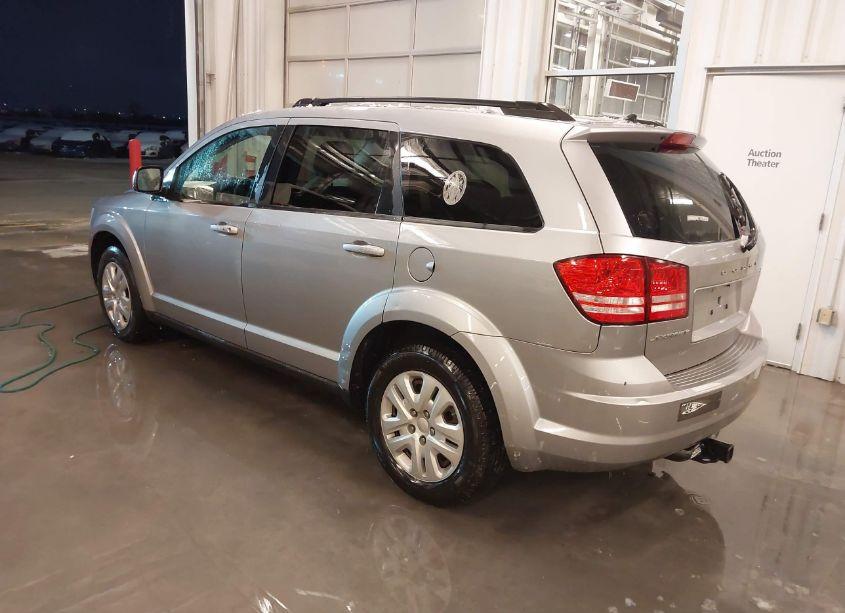 Photo 3 of 2017 Dodge Journey SE (VIN 3C4PDCAB7HT507335)