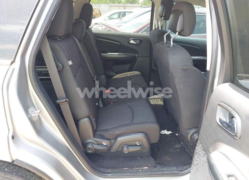 Photo 8 of 2017 Dodge Journey SE (VIN 3C4PDCAB7HT519663)