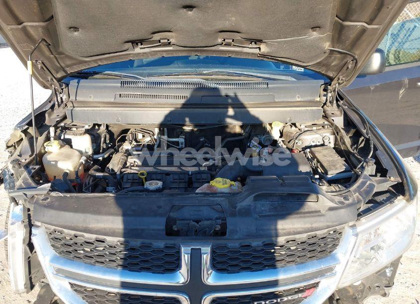 Photo 10 of 2017 Dodge Journey SE (VIN 3C4PDCAB7HT559807)