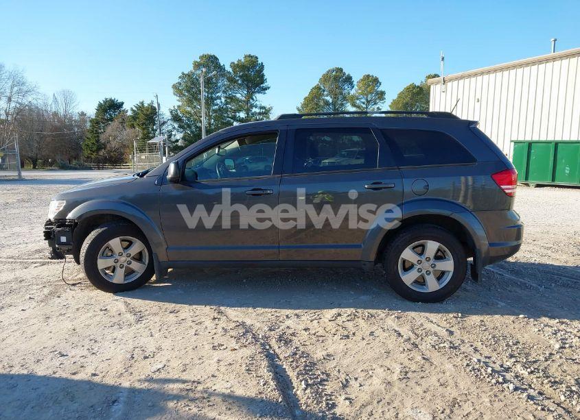 Photo 15 of 2017 Dodge Journey SE (VIN 3C4PDCAB7HT559807)