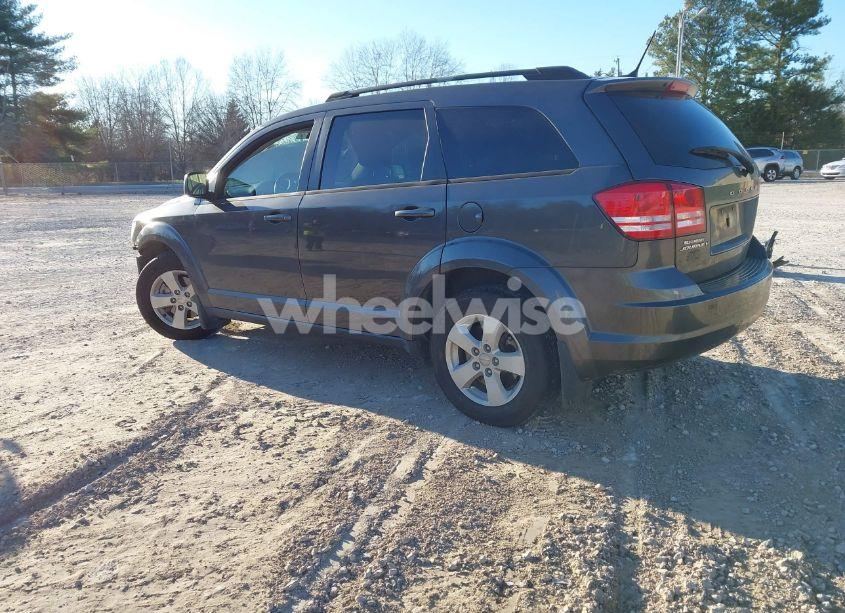 Photo 3 of 2017 Dodge Journey SE (VIN 3C4PDCAB7HT559807)