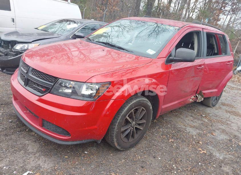 Photo 2 of 2017 Dodge Journey SE (VIN 3C4PDCAB7HT573139)
