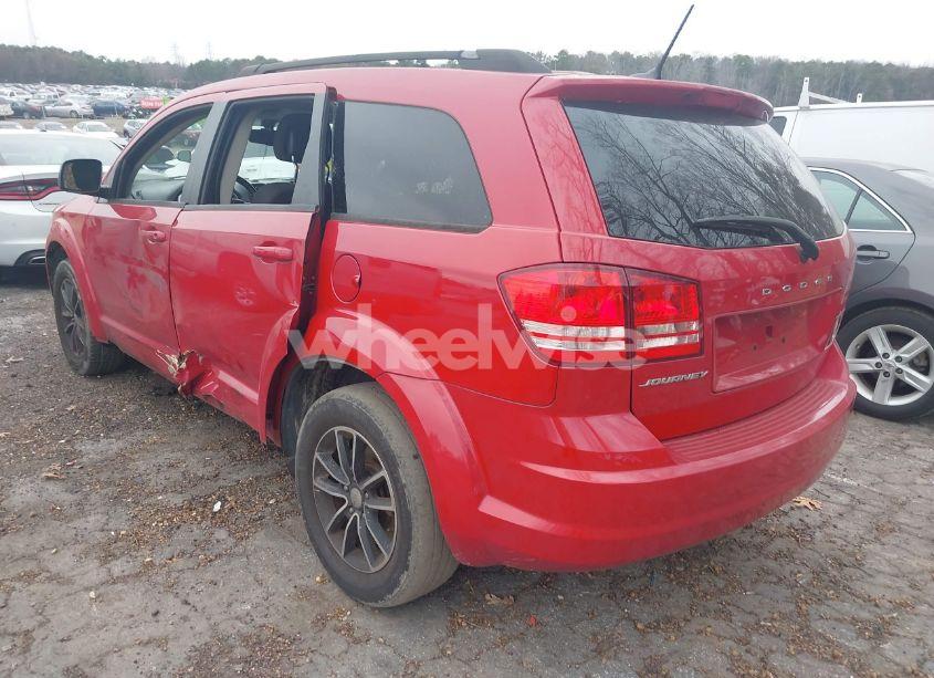 Photo 3 of 2017 Dodge Journey SE (VIN 3C4PDCAB7HT573139)