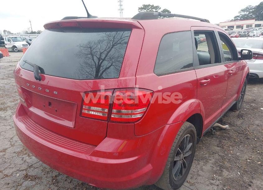 Photo 4 of 2017 Dodge Journey SE (VIN 3C4PDCAB7HT573139)