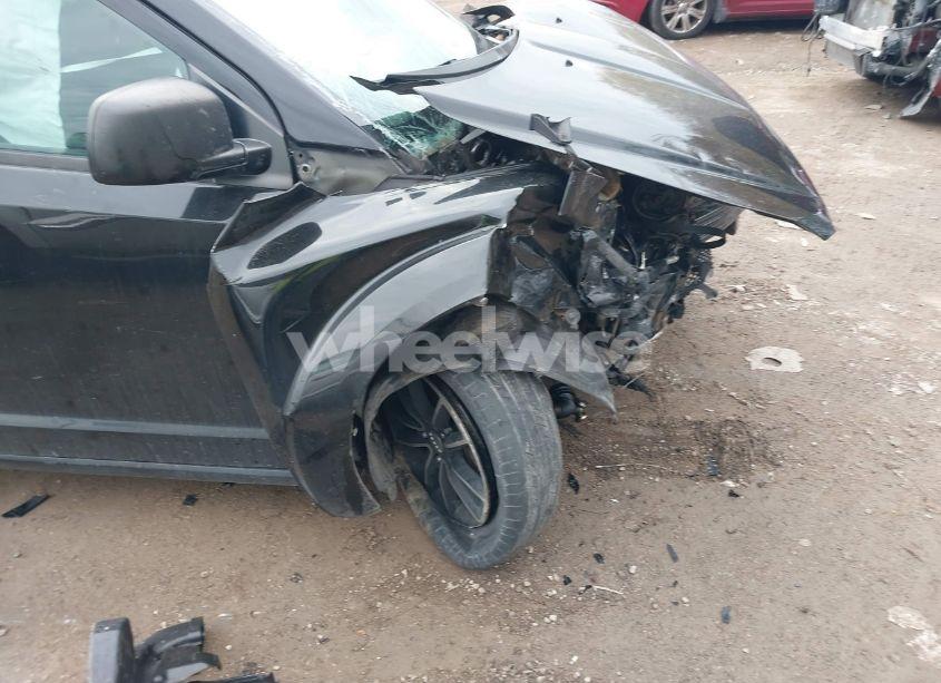 Photo 18 of 2017 Dodge Journey SE (VIN 3C4PDCAB7HT573755)