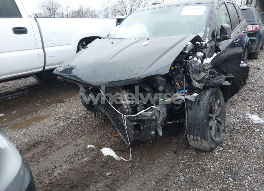 Photo 6 of 2017 Dodge Journey SE (VIN 3C4PDCAB7HT573755)