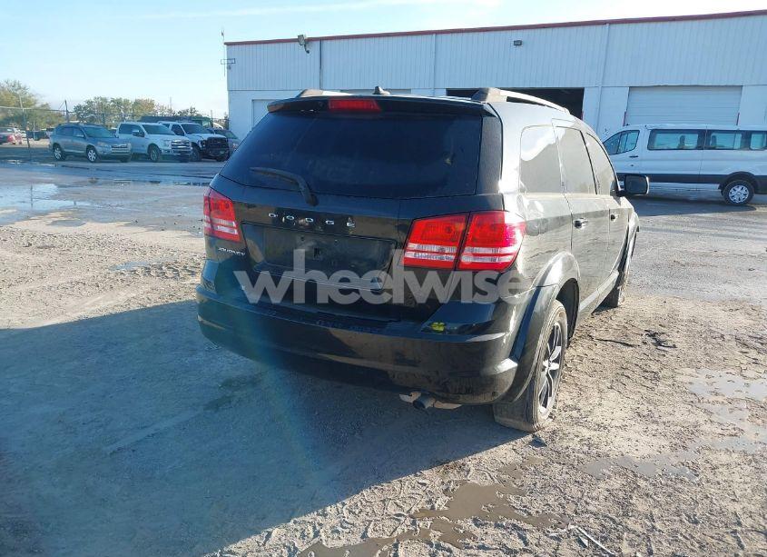 Photo 4 of 2017 Dodge Journey SE (VIN 3C4PDCAB7HT604499)