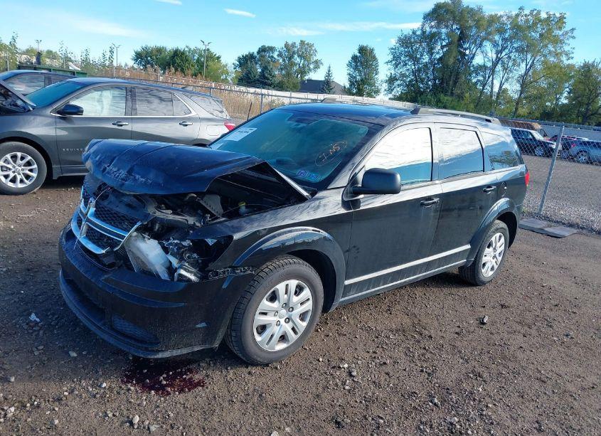 Photo 2 of 2017 Dodge Journey SE (VIN 3C4PDCAB7HT630116)