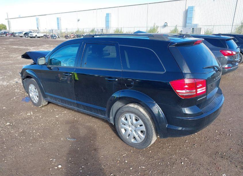 Photo 3 of 2017 Dodge Journey SE (VIN 3C4PDCAB7HT630116)