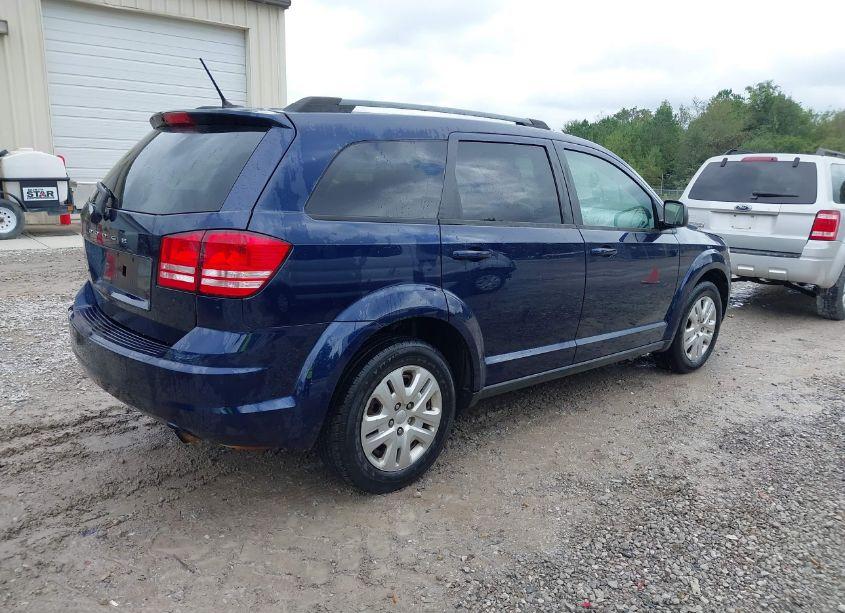 Photo 4 of 2017 Dodge Journey SE (VIN 3C4PDCAB7HT676089)
