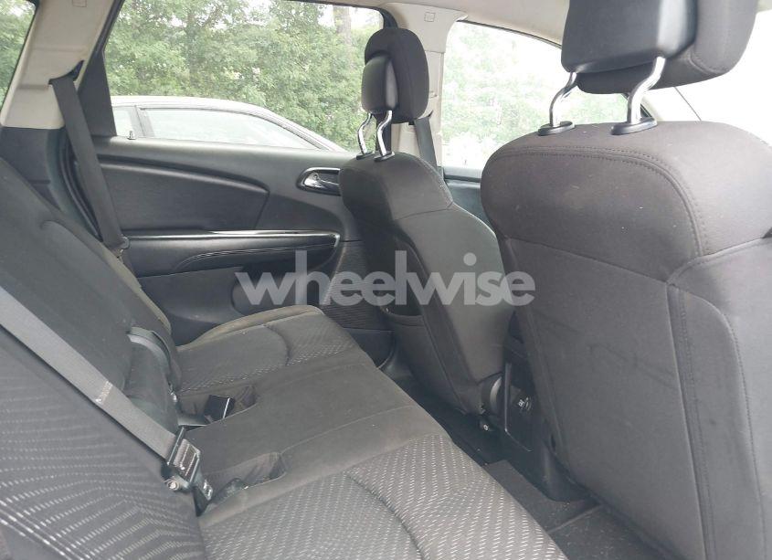 Photo 8 of 2017 Dodge Journey SE (VIN 3C4PDCAB7HT691501)