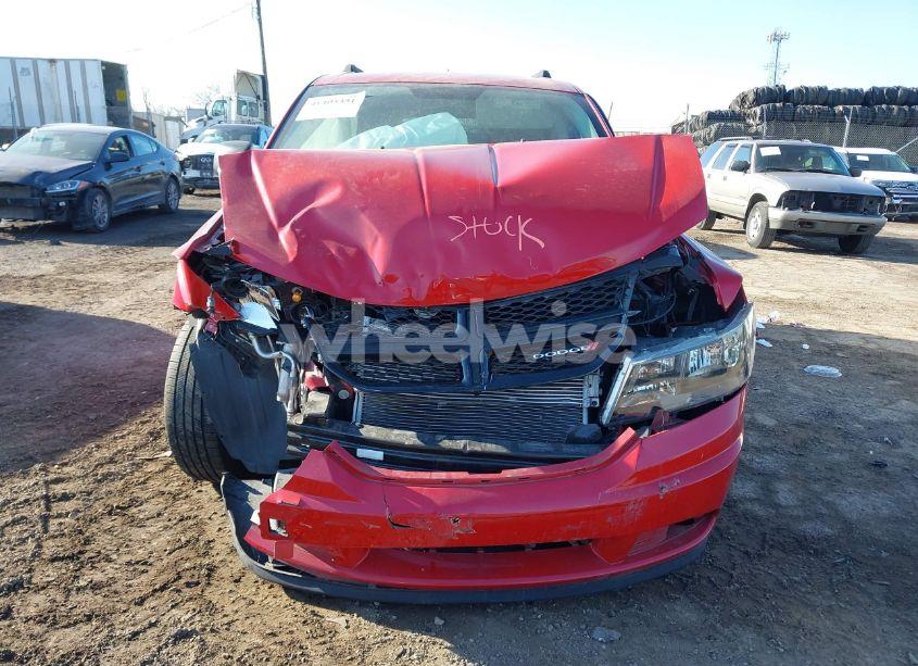 Photo 11 of 2018 Dodge Journey SE (VIN 3C4PDCAB7JT236444)