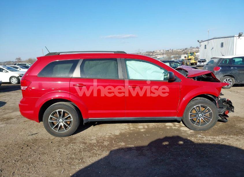 Photo 12 of 2018 Dodge Journey SE (VIN 3C4PDCAB7JT236444)