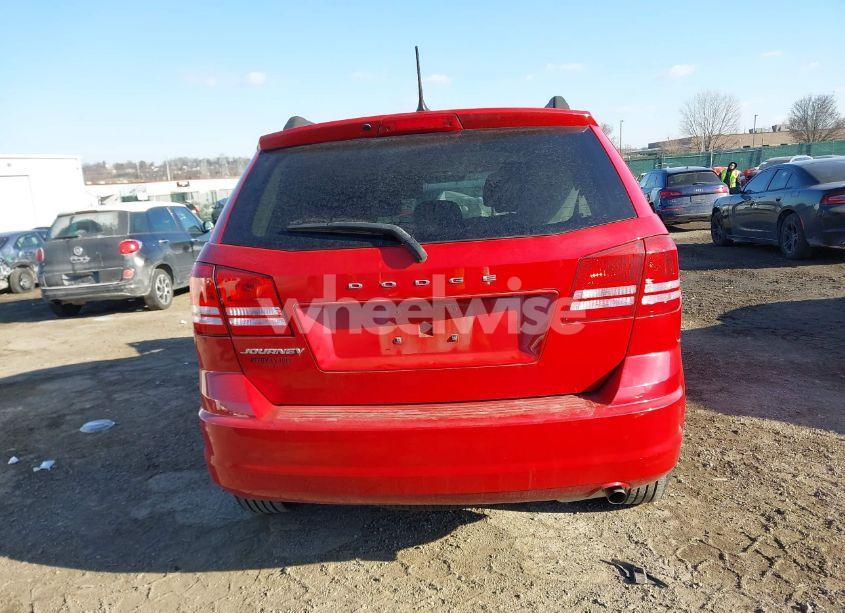 Photo 15 of 2018 Dodge Journey SE (VIN 3C4PDCAB7JT236444)