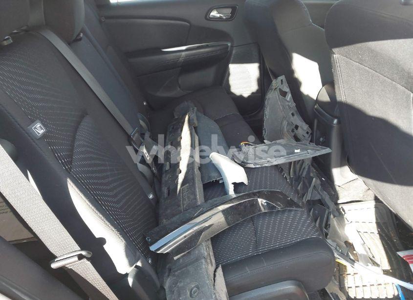 Photo 8 of 2018 Dodge Journey SE (VIN 3C4PDCAB7JT236444)