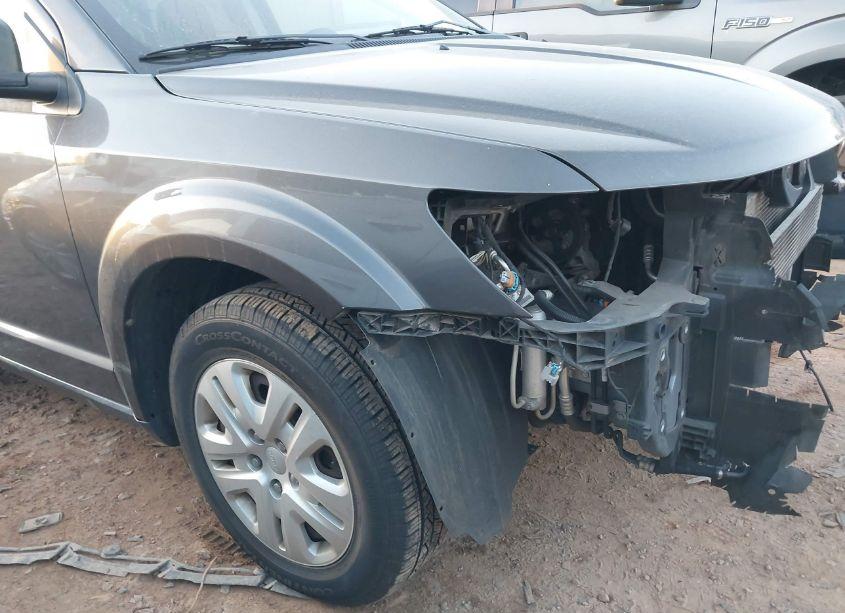 Photo 19 of 2018 Dodge Journey SE (VIN 3C4PDCAB7JT242812)