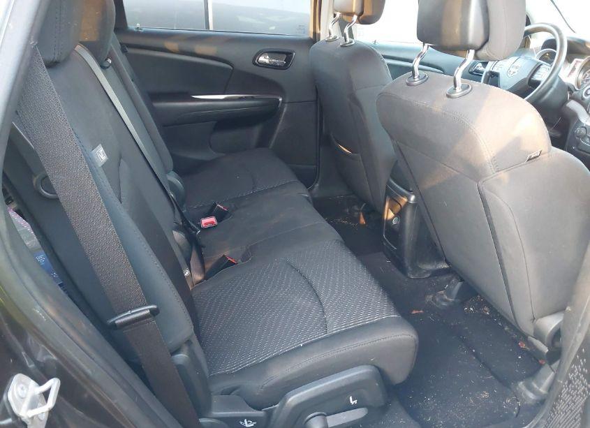 Photo 8 of 2018 Dodge Journey SE (VIN 3C4PDCAB7JT242812)