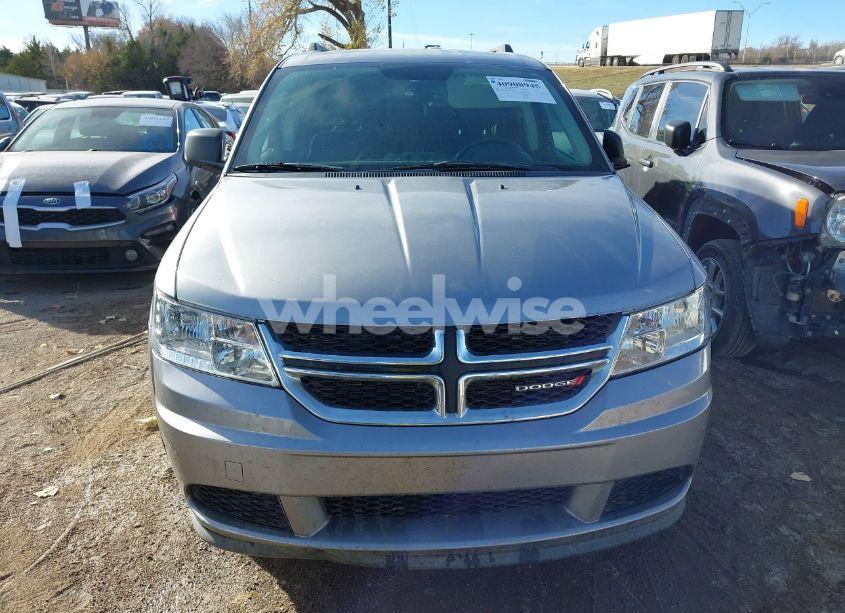 Photo 12 of 2018 Dodge Journey SE (VIN 3C4PDCAB7JT274269)