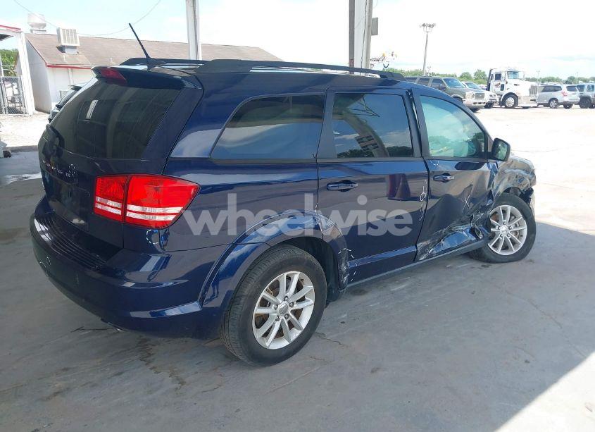 Photo 4 of 2018 Dodge Journey SE (VIN 3C4PDCAB7JT276152)