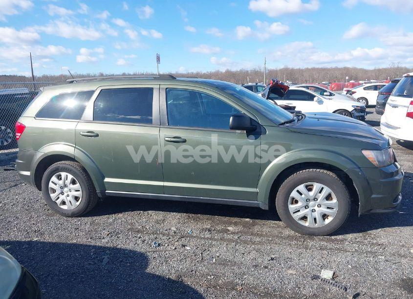 Photo 14 of 2018 Dodge Journey SE (VIN 3C4PDCAB7JT295624)