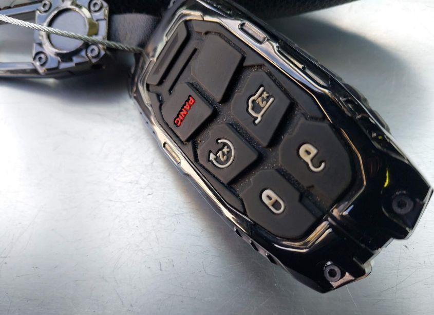 Photo 11 of 2018 Dodge Journey SE (VIN 3C4PDCAB7JT345633)