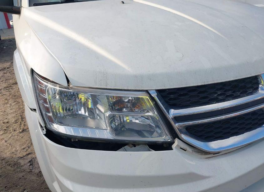 Photo 12 of 2018 Dodge Journey SE (VIN 3C4PDCAB7JT357314)