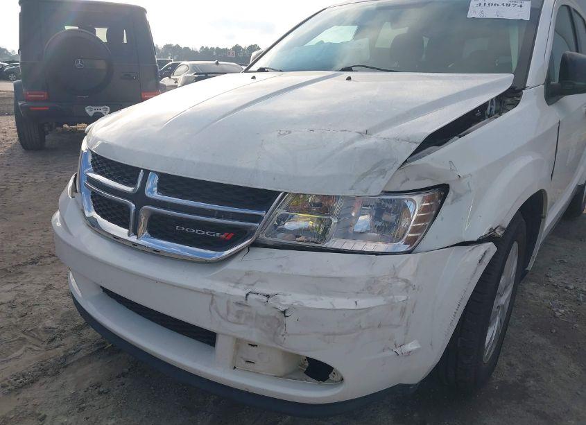 Photo 6 of 2018 Dodge Journey SE (VIN 3C4PDCAB7JT357314)