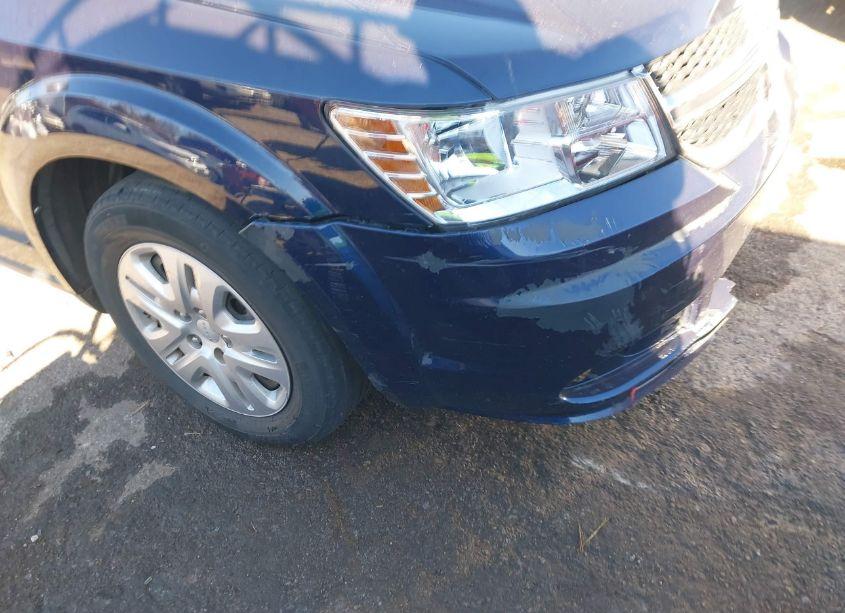 Photo 6 of 2018 Dodge Journey SE (VIN 3C4PDCAB7JT363369)