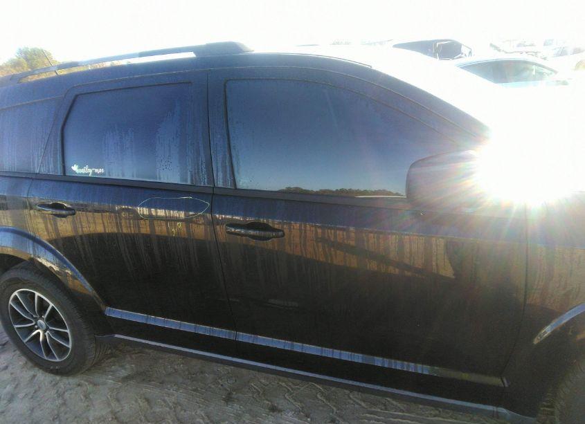 Photo 13 of 2018 Dodge Journey SE (VIN 3C4PDCAB7JT383282)